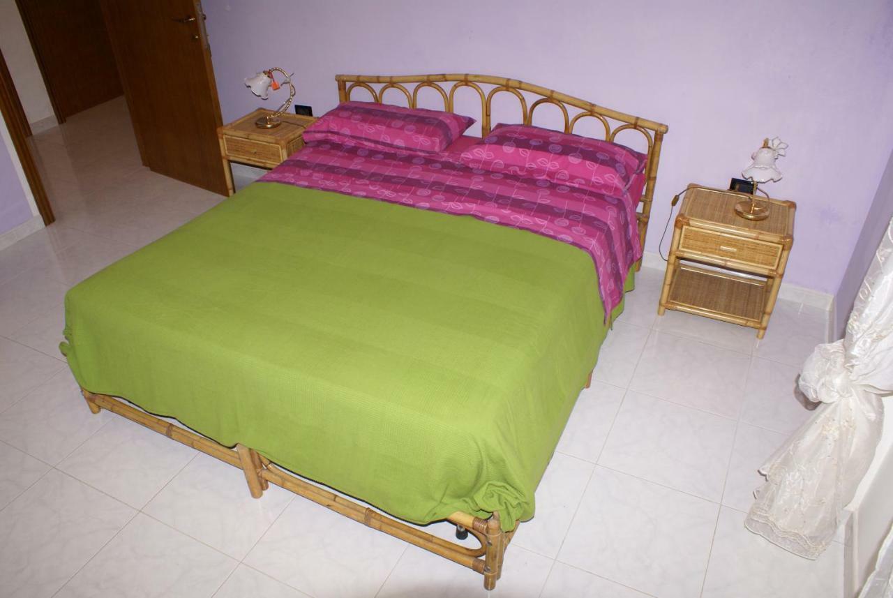People Bed and Breakfast Castorano Buitenkant foto