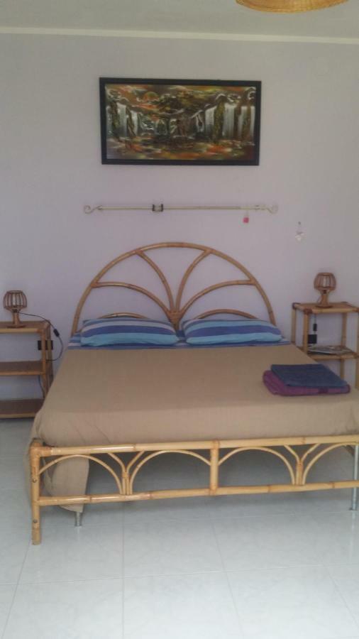 People Bed and Breakfast Castorano Buitenkant foto